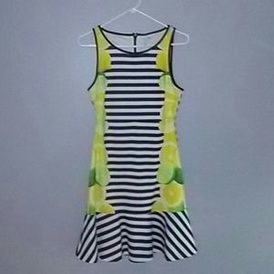 ELLE Sleeveless Dress Size 2